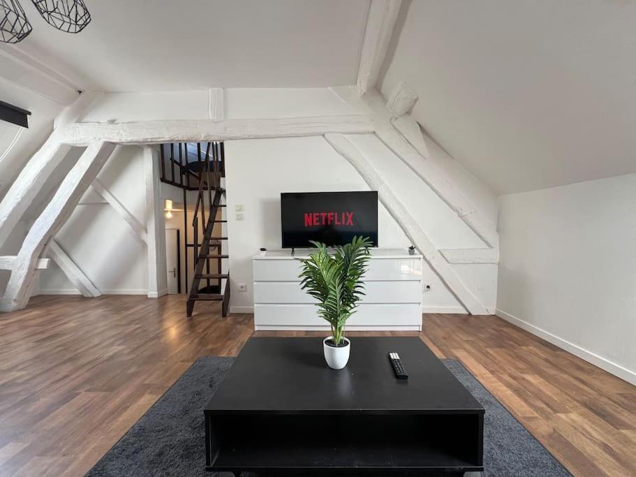Loft De Villeneuve - 6 Pers ภายนอก รูปภาพ
